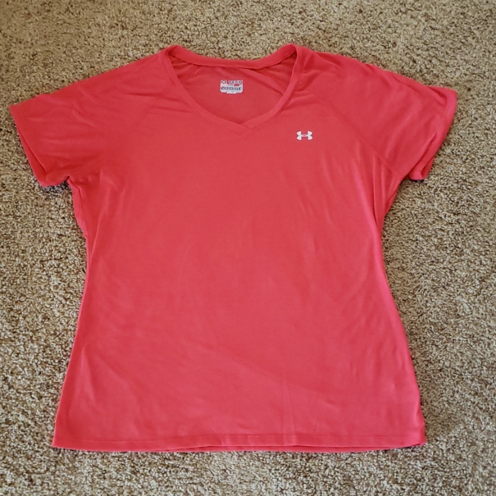 Under Armour Tech Heat Gear Size Lg